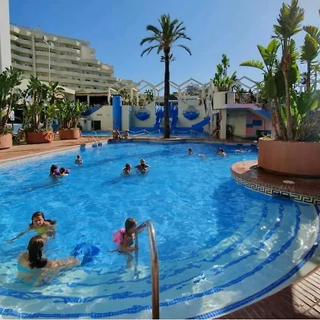 El Estudio De La Playa In Benalbeach